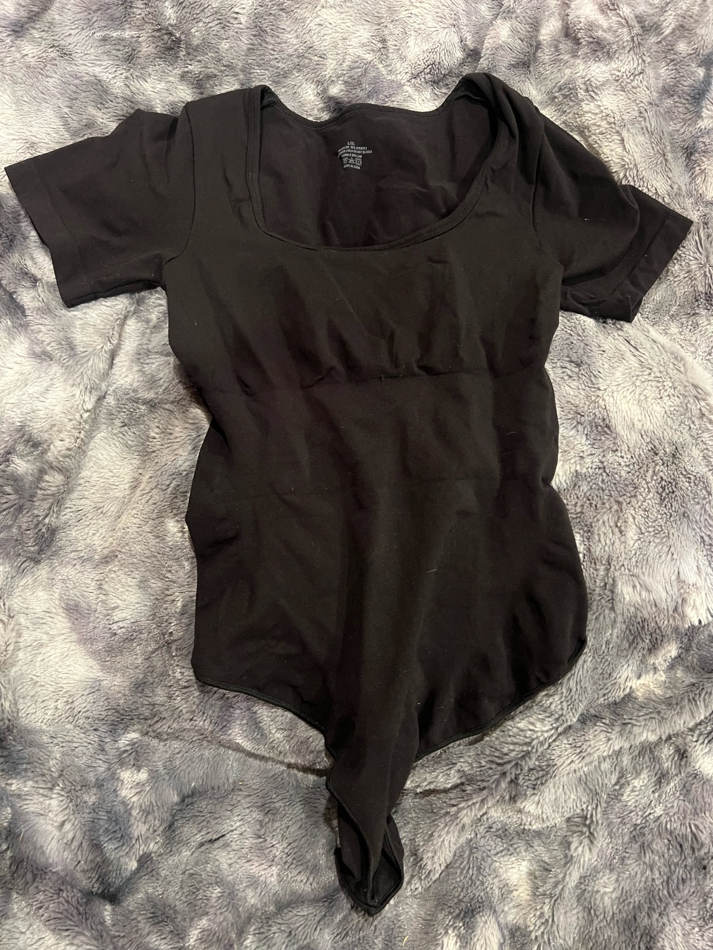 Amazon Black Short-Sleeve Scoop Neck Bodysuit